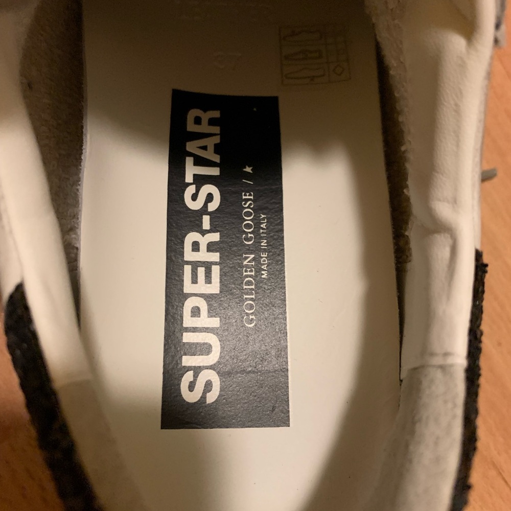 Golden Goose Super Star Low Top Sneaker - Picture 14 of 15